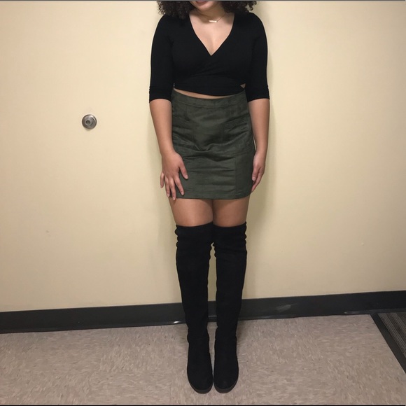 Old Navy Dresses & Skirts - Old navy Mini Skirt!! Worn once!